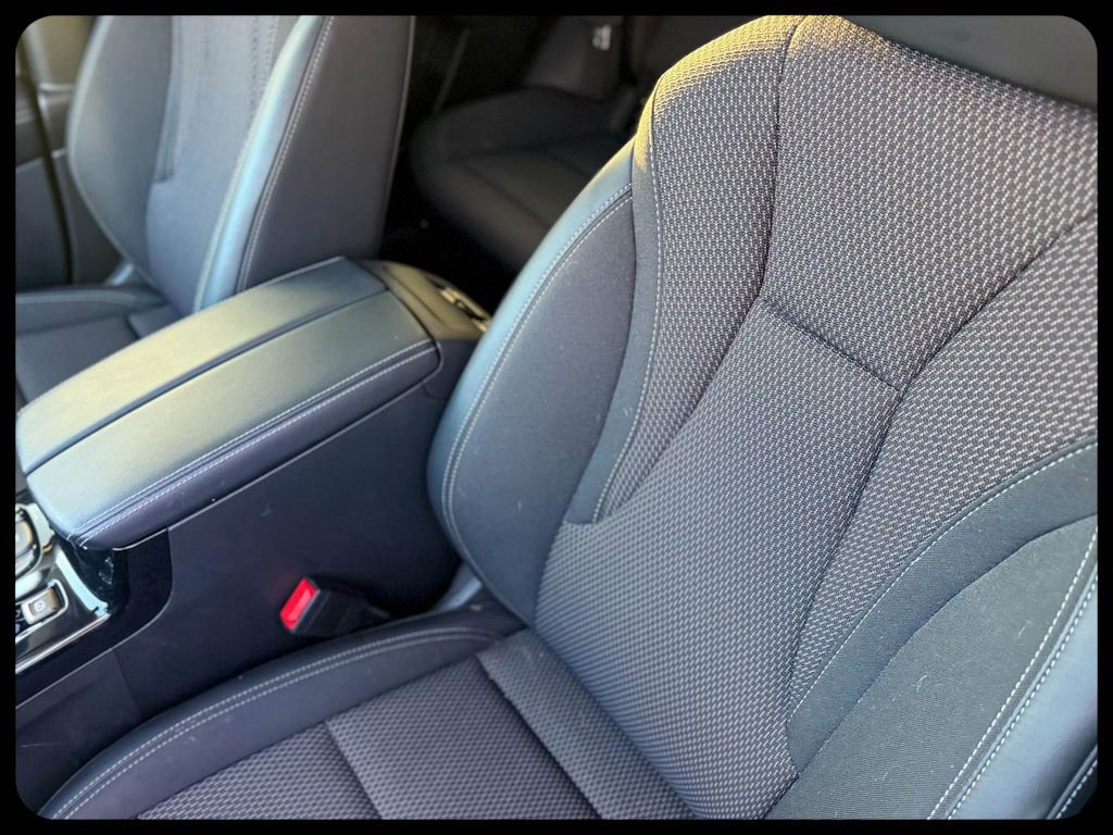 Used 2022 Buick Envision Preferred image 6