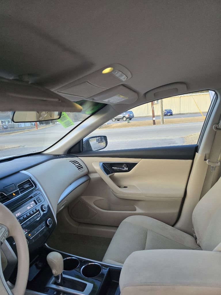 Used 2014 Nissan Altima 2.5 S image 8