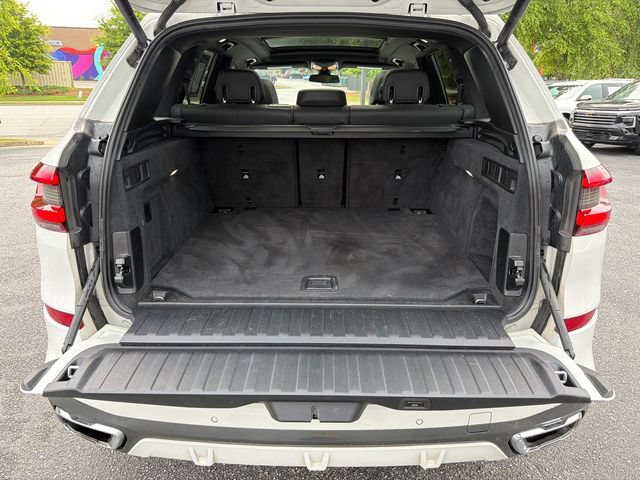 Used 2021 BMW X5 sDrive40i w/ M Sport Package RWD image 18