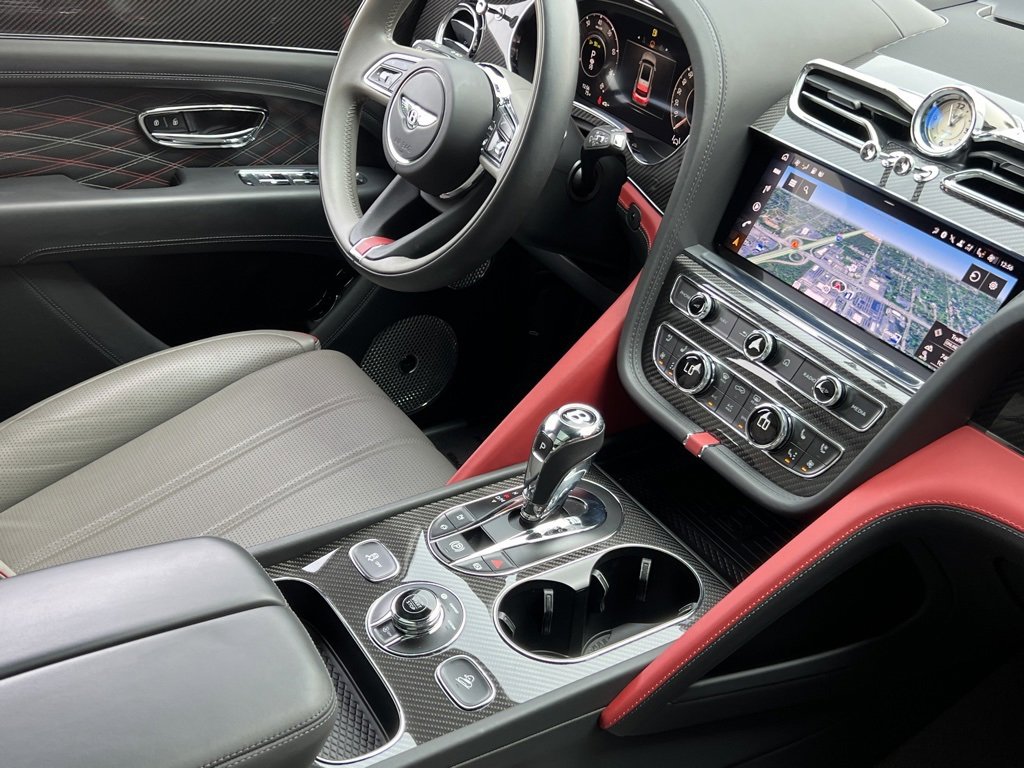 Certified 2024 Bentley Bentayga Extended Wheelbase image 2