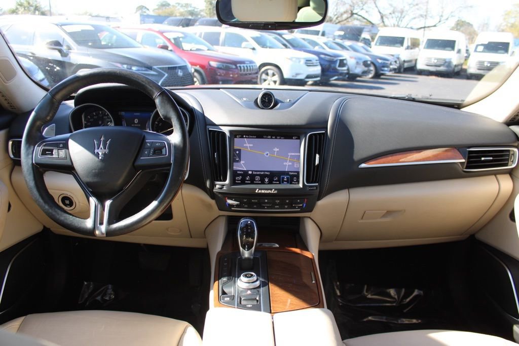 Used 2017 Maserati Levante S AWD/4WD image 38