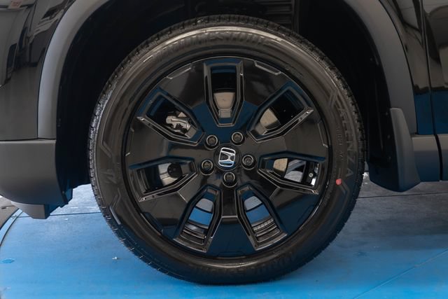 New 2026 Honda Pilot Black Edition image 2