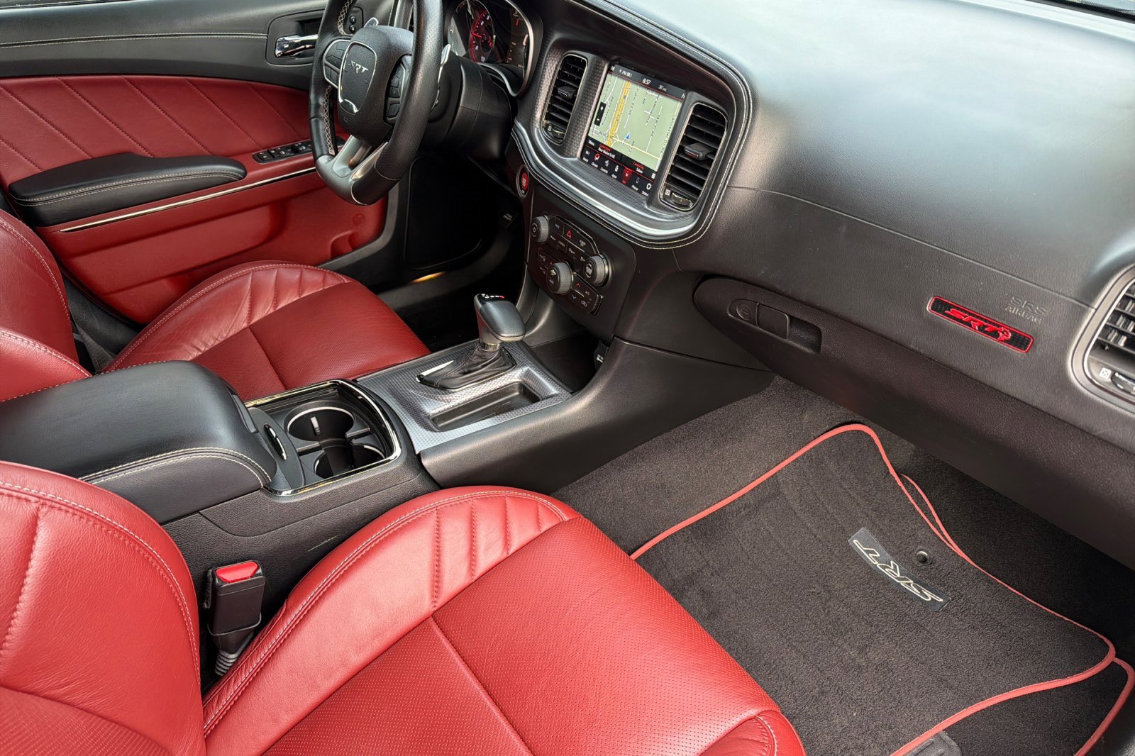 Used 2020 Dodge Charger SRT Hellcat w/ Navigation & Travel Group image 15