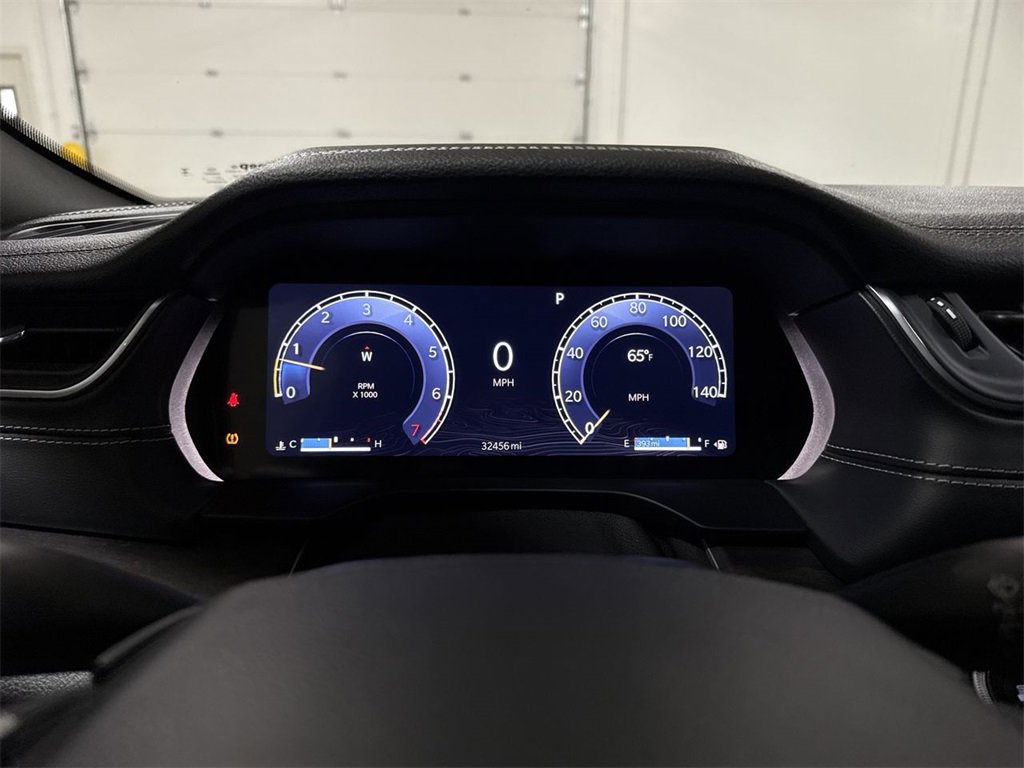 Used 2024 Jeep Grand Cherokee Limited image 13