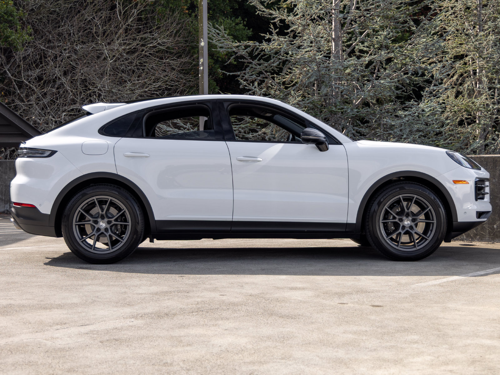 Certified 2026 Porsche Cayenne Coupe AWD/4WD image 12