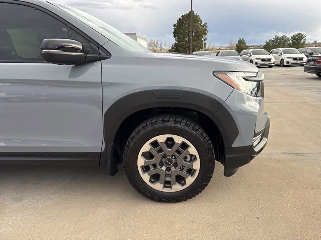 Certified 2025 Honda Passport TrailSport image 3