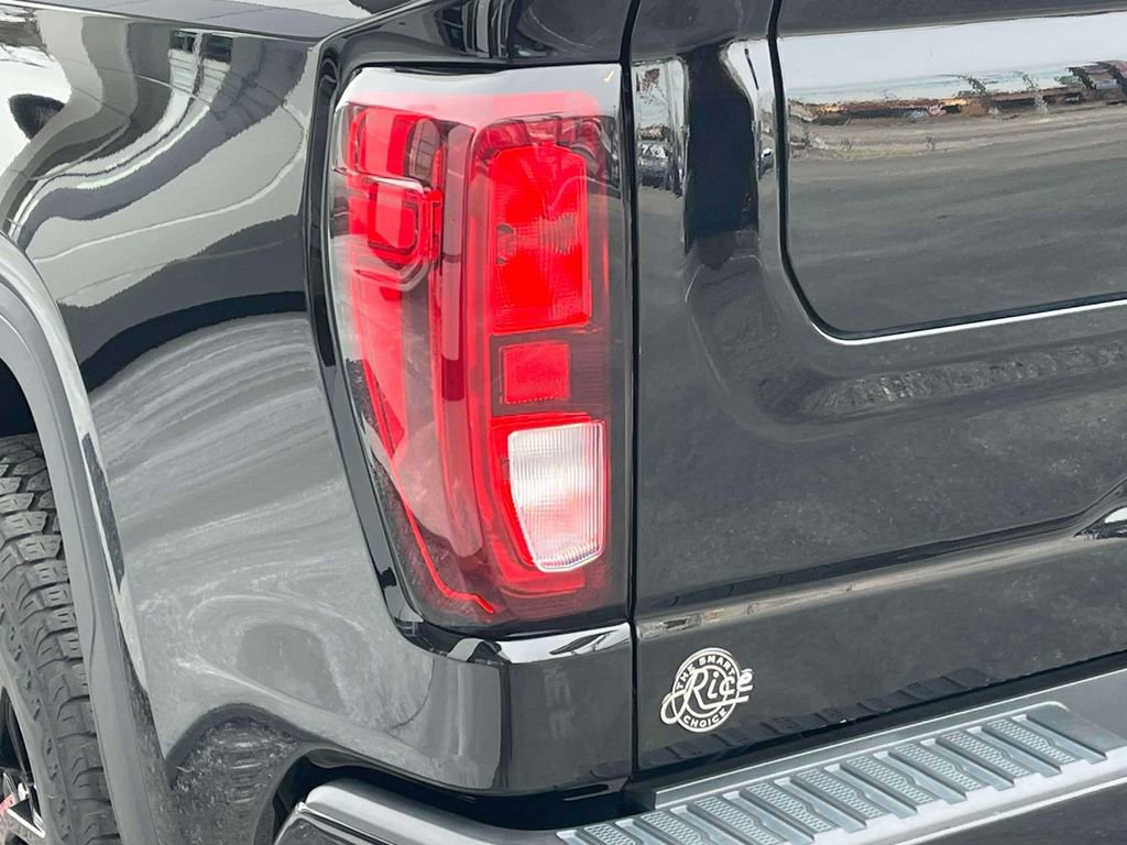 Used 2021 GMC Sierra 1500 Elevation image 10