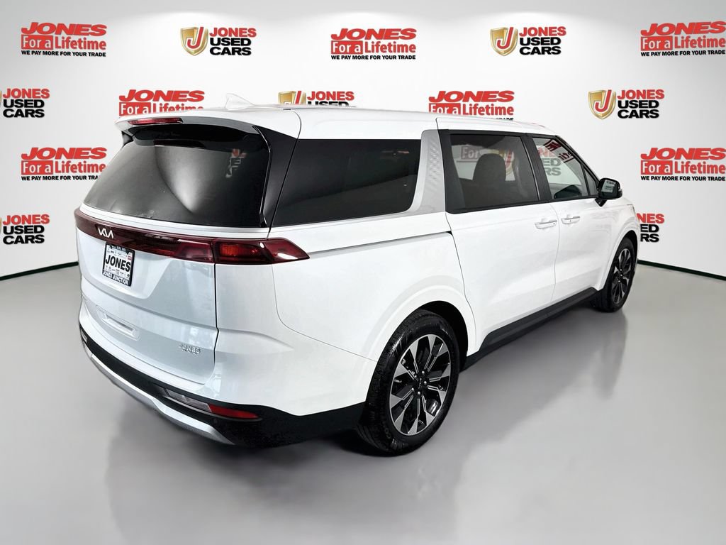 Certified 2024 Kia Carnival EX FWD image 17