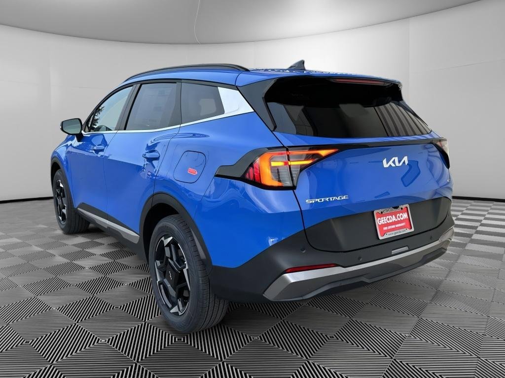 New 2026 Kia Sportage EX AWD/4WD image 6