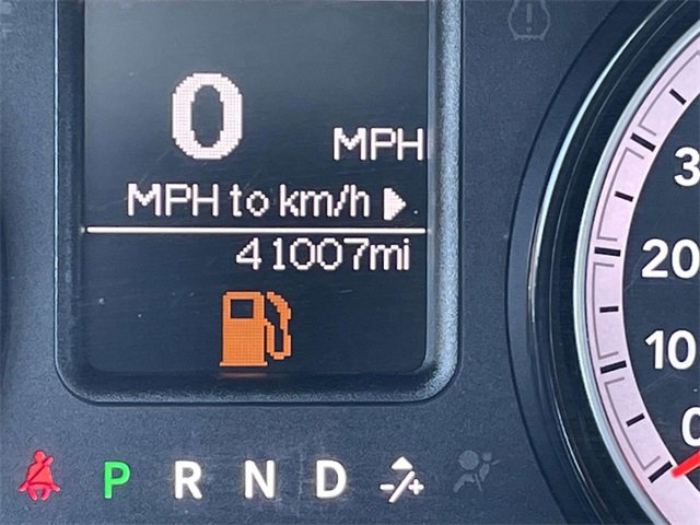 Used 2024 RAM 1500 Classic SLT image 27