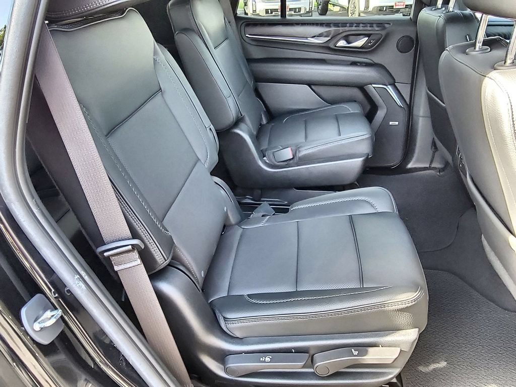 Used 2023 GMC Yukon Denali AWD/4WD image 28