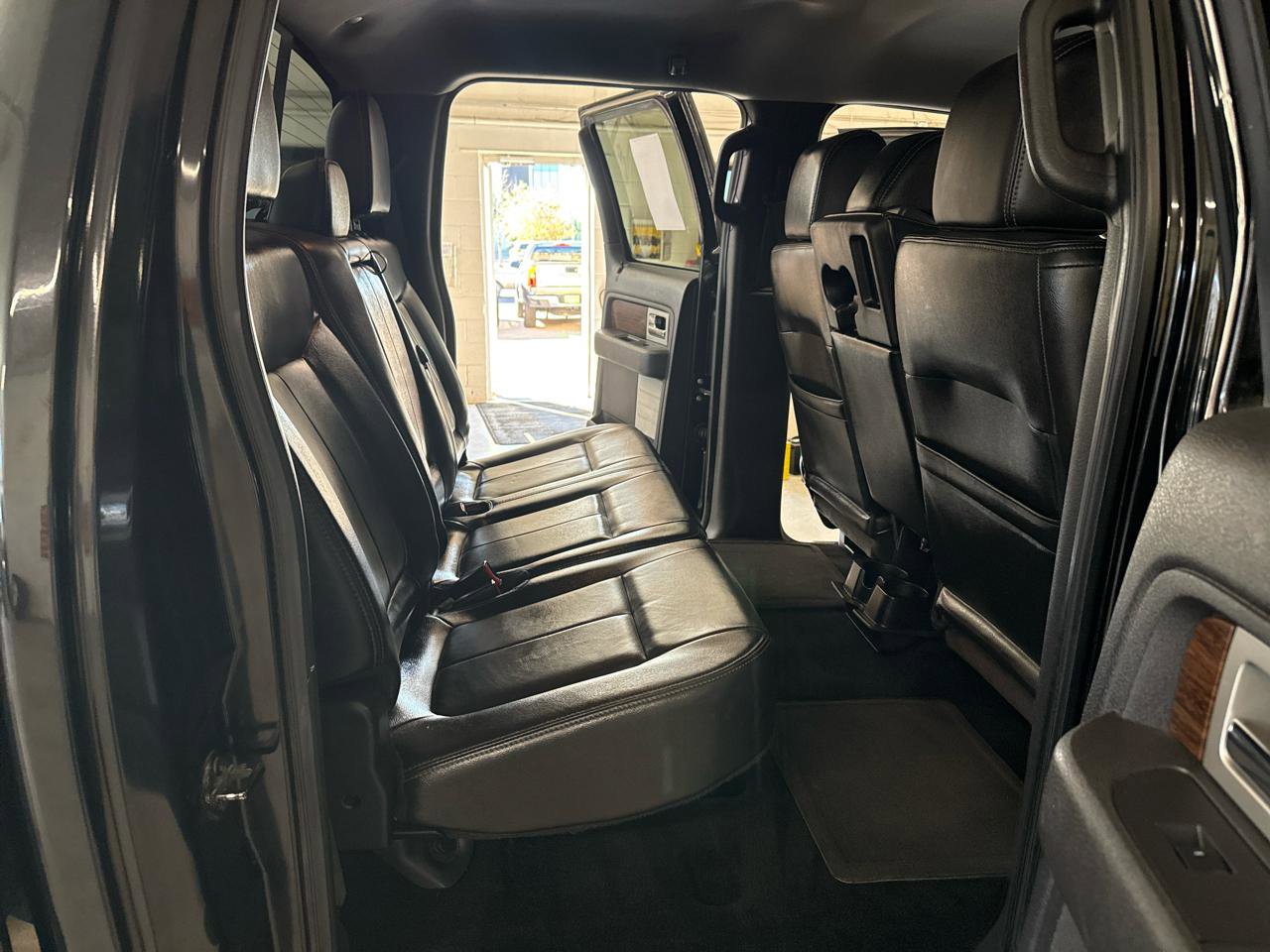 Used 2013 Ford F150 Lariat w/ Mid Equipment Group image 40