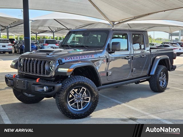 Used 2024 Jeep Gladiator Mojave