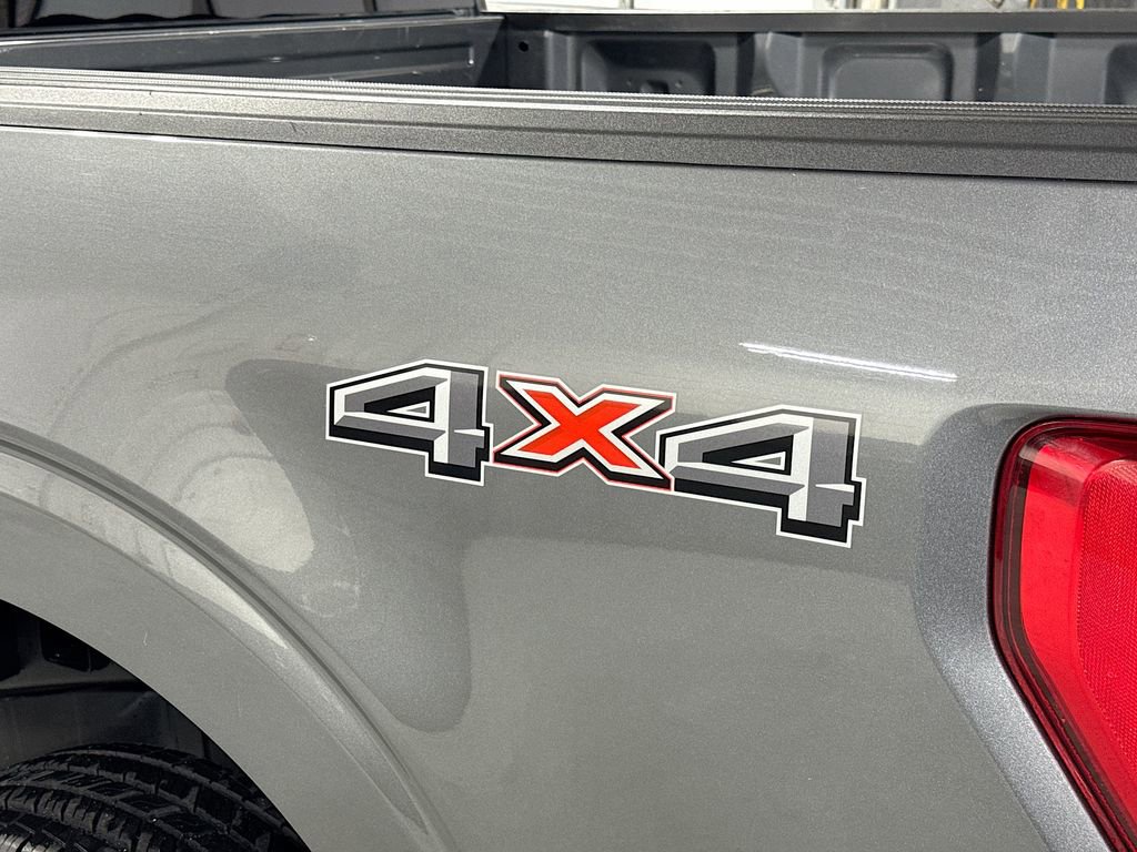 Used 2023 Ford F150 XLT w/ Trailer Tow Package image 11