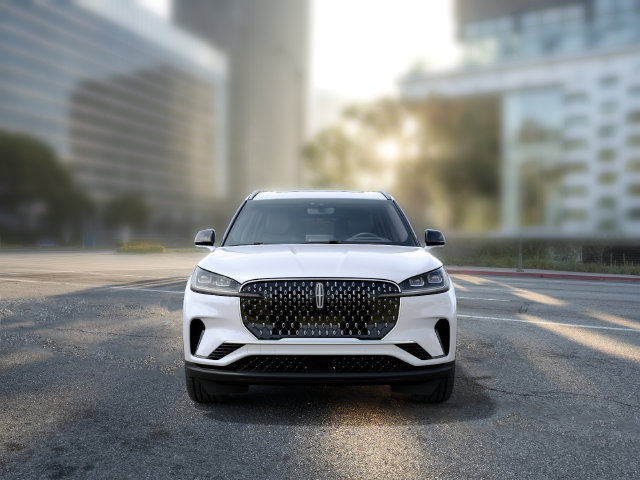 New 2027 Lincoln Aviator Reserve AWD/4WD image 4