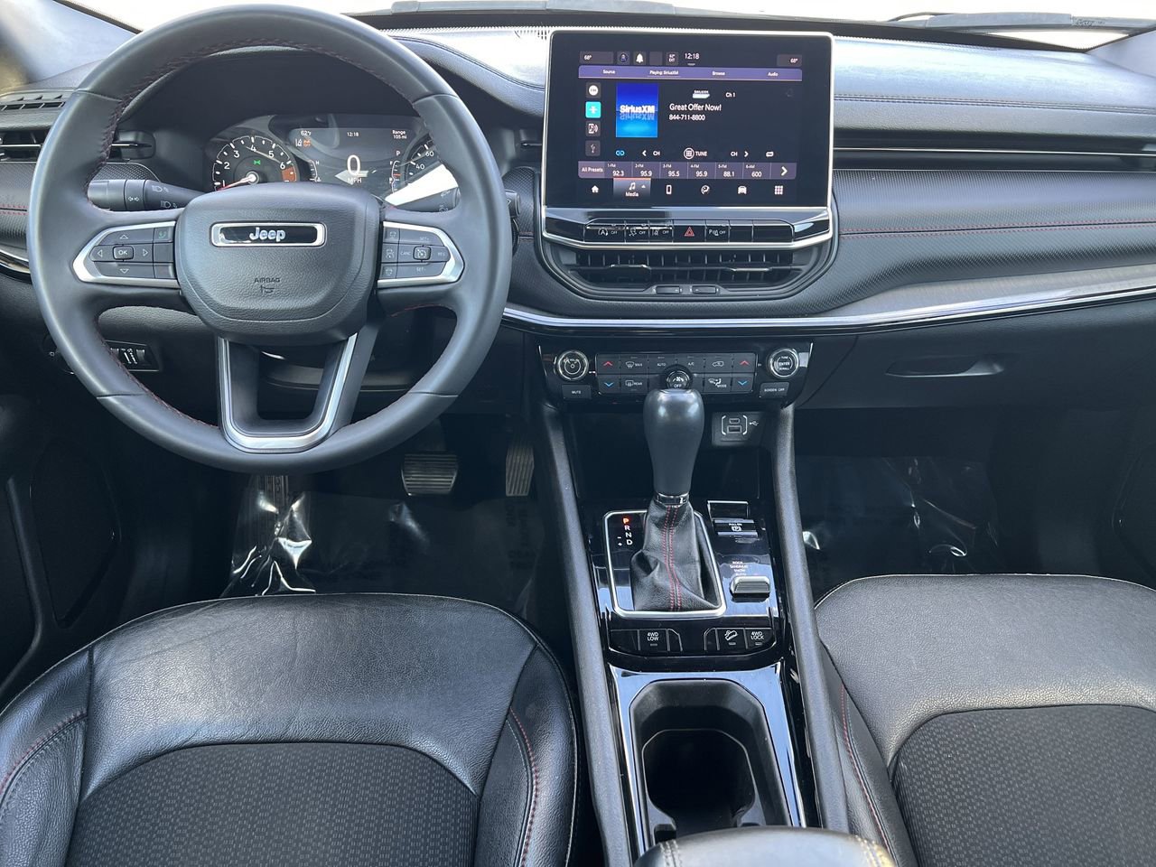 Used 2023 Jeep Compass Trailhawk image 2