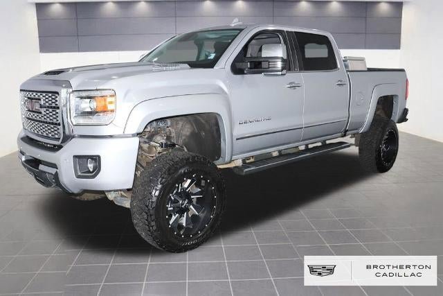 Used 2018 GMC Sierra 3500 Denali w/ Duramax Plus Package AWD/4WD image 1
