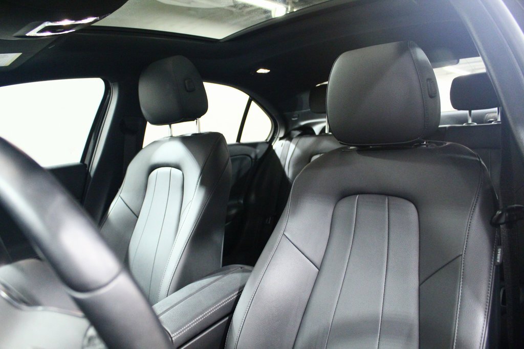 Used 2022 Mercedes-Benz A 220 4MATIC image 17