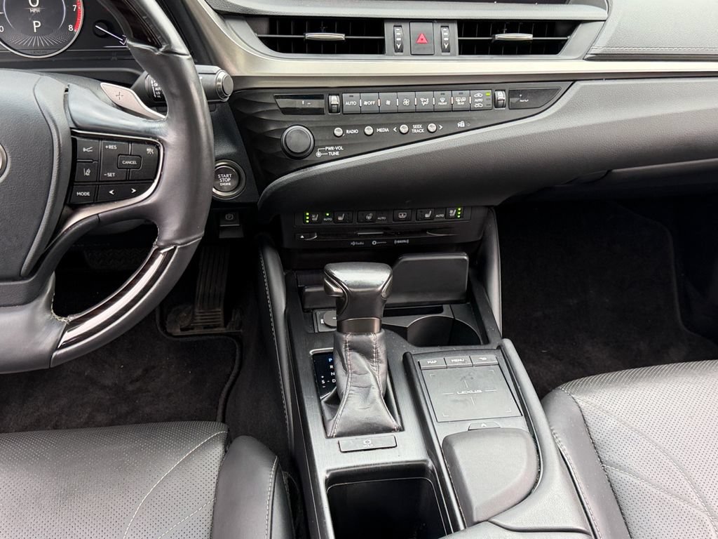 Used 2019 Lexus ES 350 w/ Accessory Package 2 FWD image 12