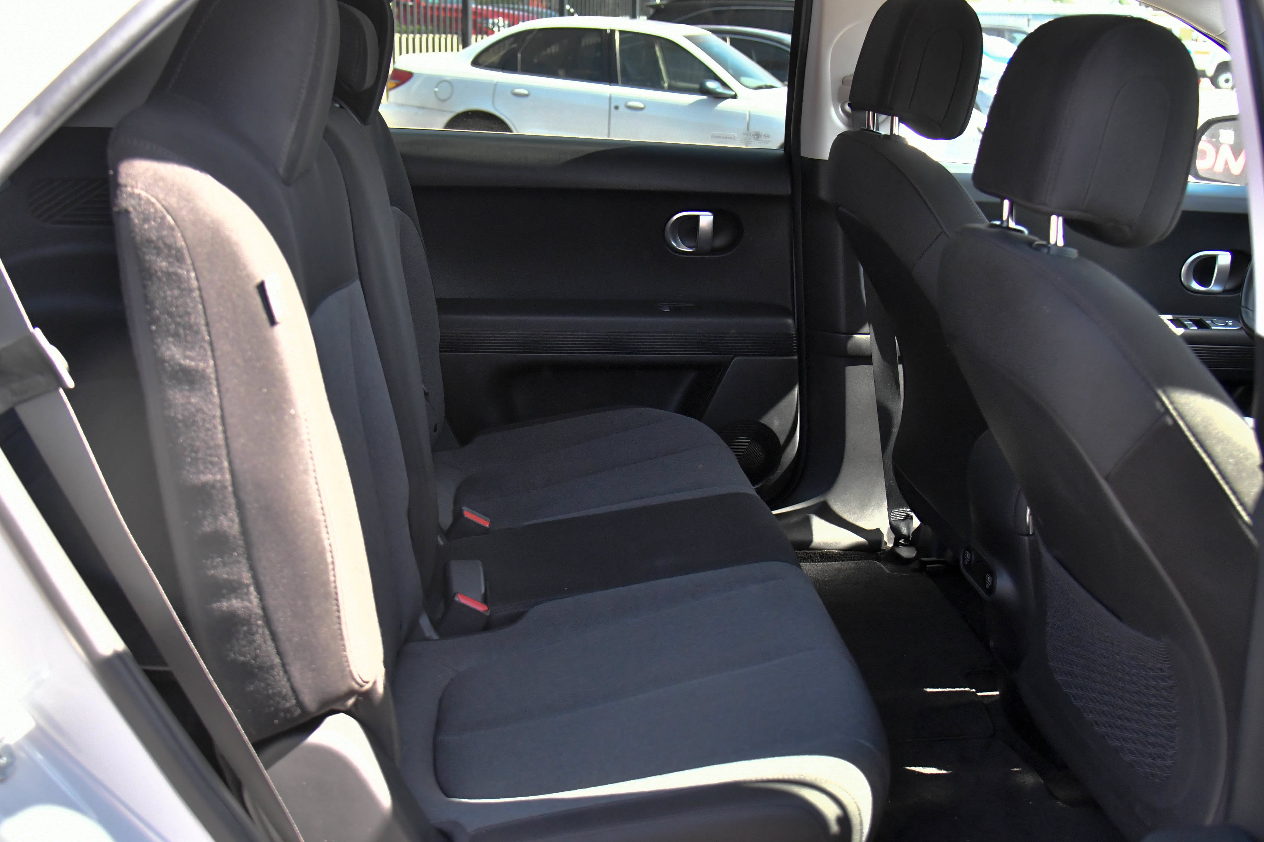 Used 2024 Hyundai Ioniq 5 SEL RWD image 46