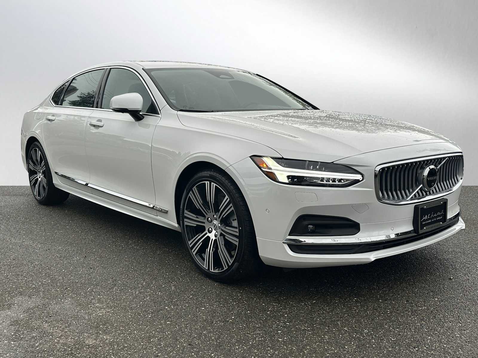 New 2025 Volvo S90 B6 Plus w/ Protection Package Premier