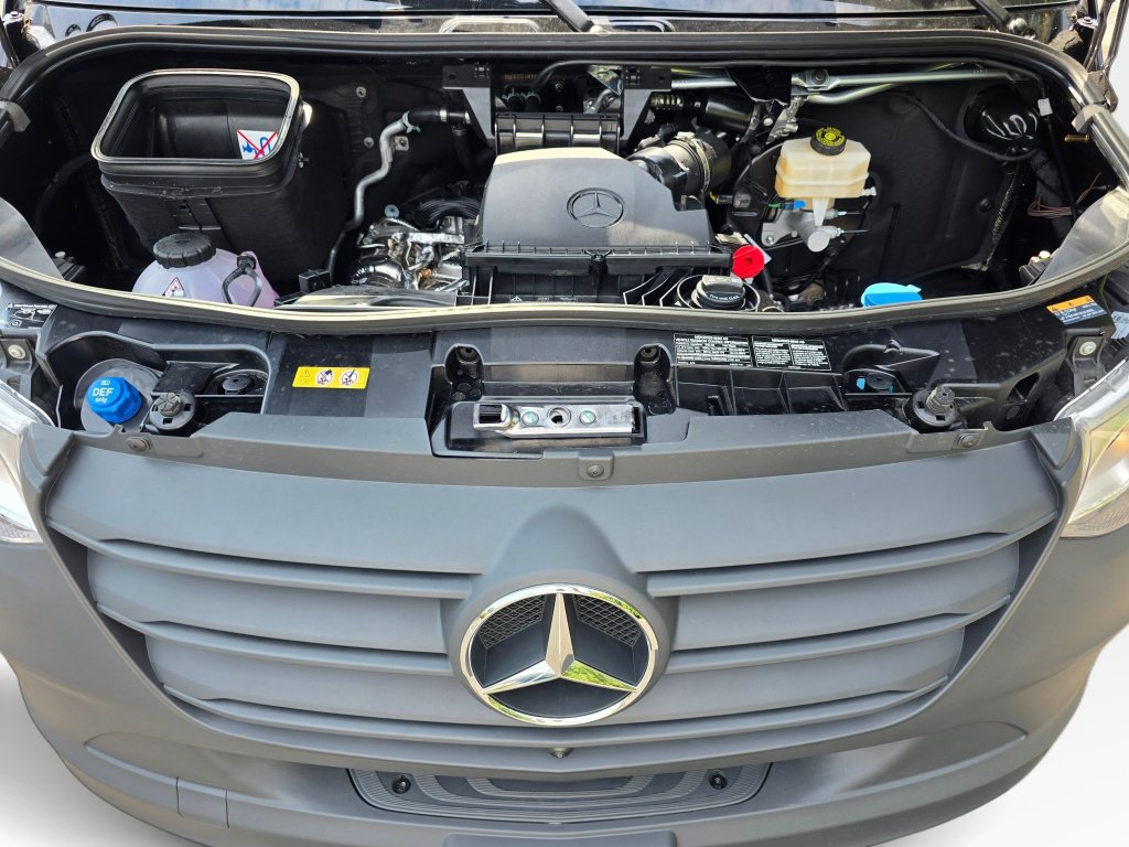 New 2026 Mercedes-Benz Sprinter 2500 image 12