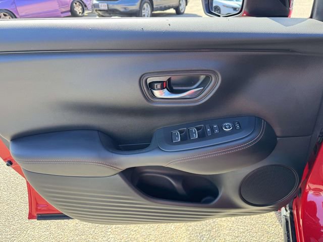 Certified 2025 Honda HR-V Sport image 14