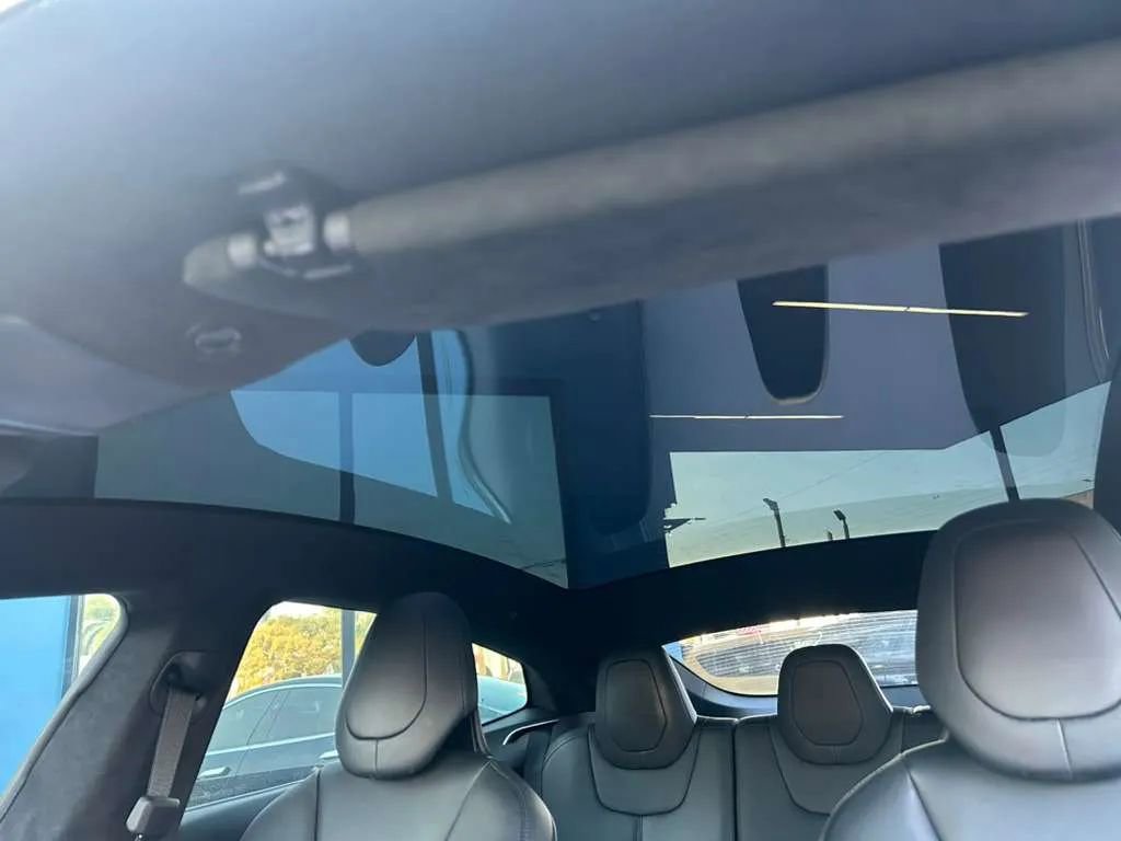 Used 2017 Tesla Model S 75 RWD image 13