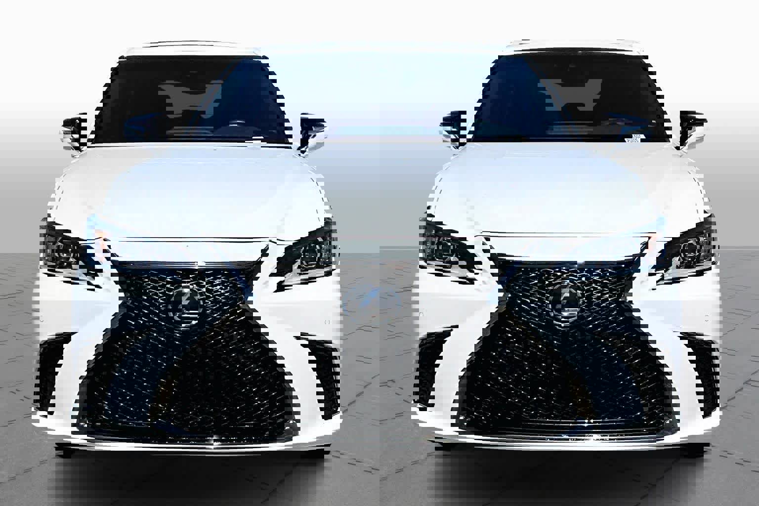 Used 2023 Lexus ES 350 F Sport w/ Accessory Package (Z2) image 4