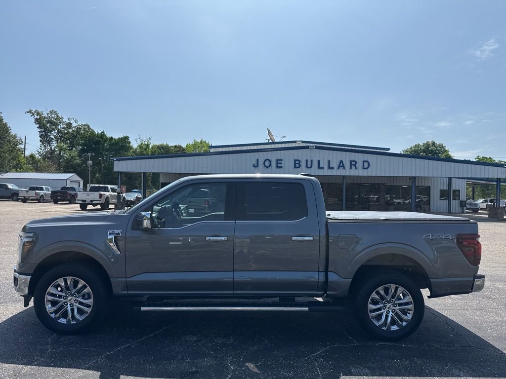 Used 2025 Ford F150 Lariat w/ Equipment Group 502A High AWD/4WD image 20