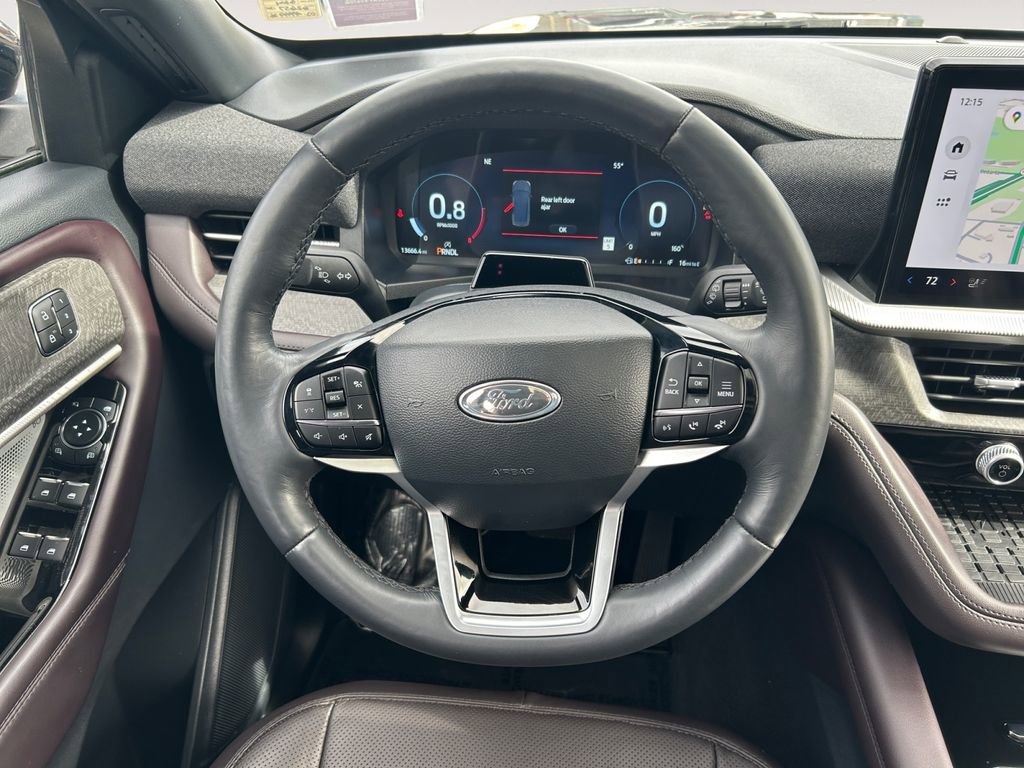 Used 2025 Ford Explorer Platinum w/ LUX Leather Package AWD/4WD image 14