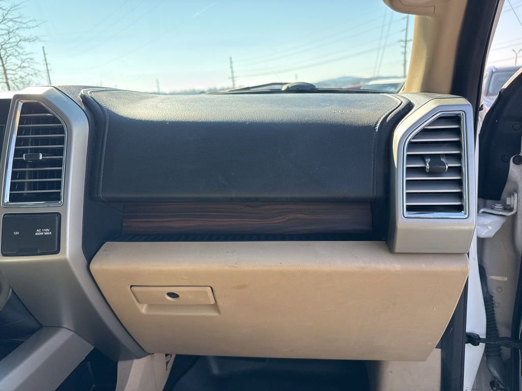 Used 2016 Ford F150 Lariat w/ Equipment Group 502A Luxury image 19