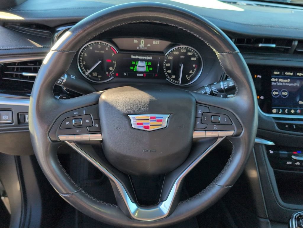 Certified 2023 Cadillac XT6 Luxury image 9