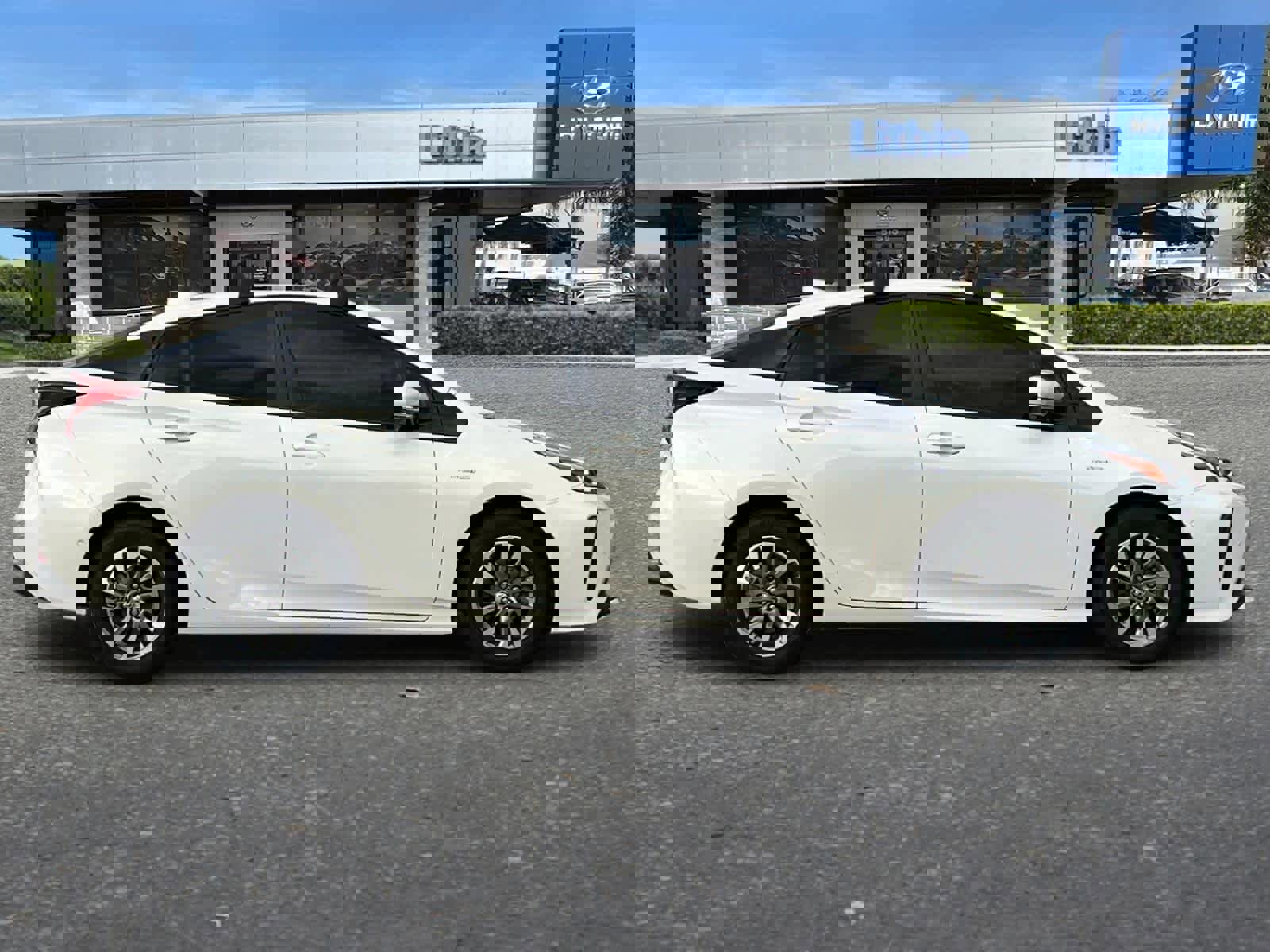 Used 2019 Toyota Prius XLE image 8