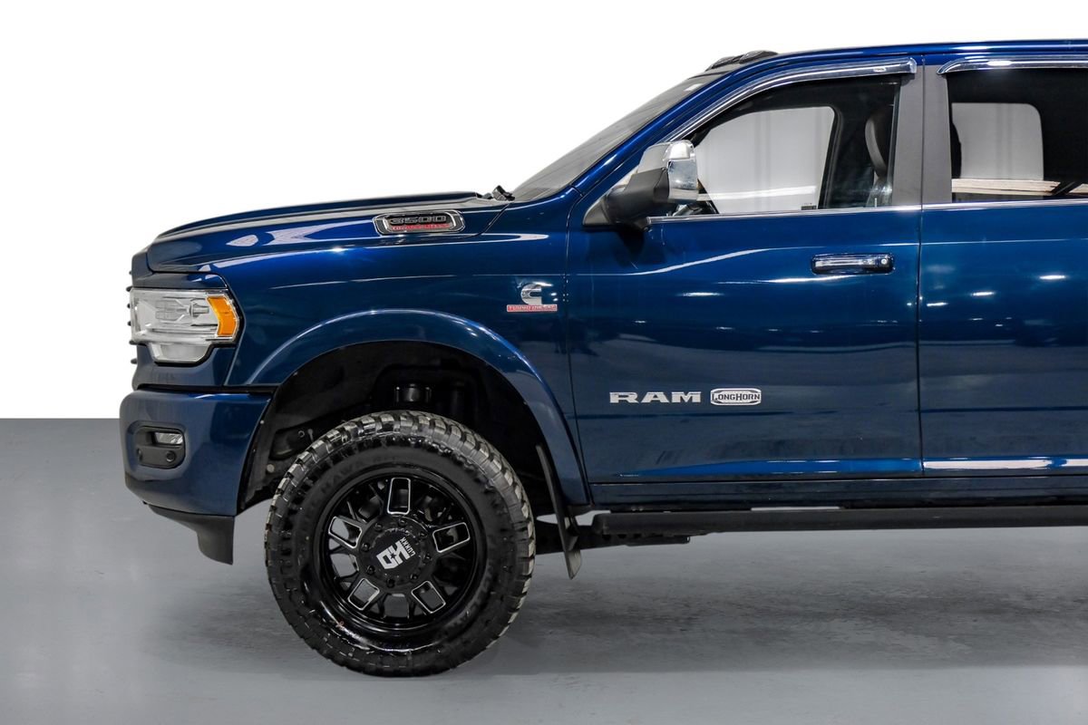 Used 2022 RAM 3500 Limited image 11