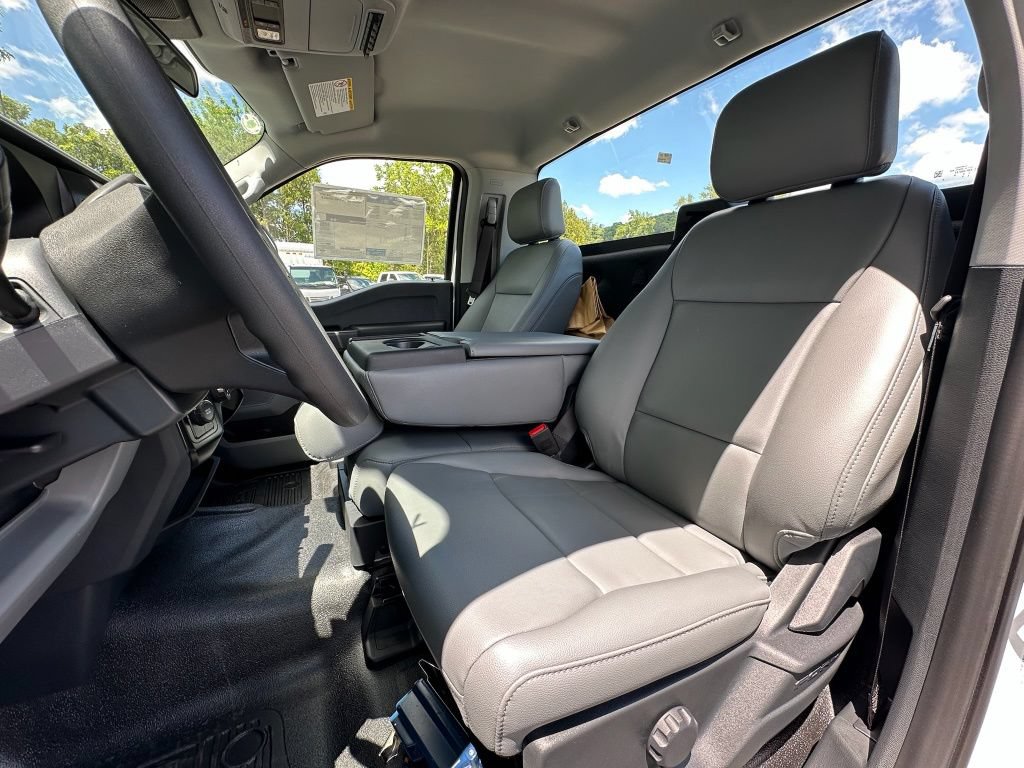 New 2026 Ford F450 XL AWD/4WD image 15