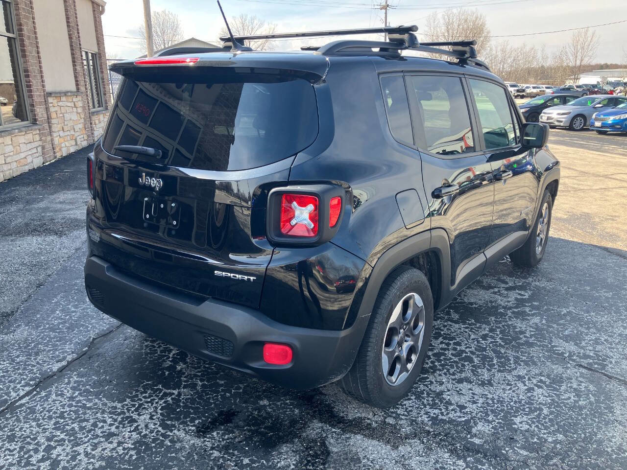 Used 2017 Jeep Renegade Sport w/ Power & Air Group image 3