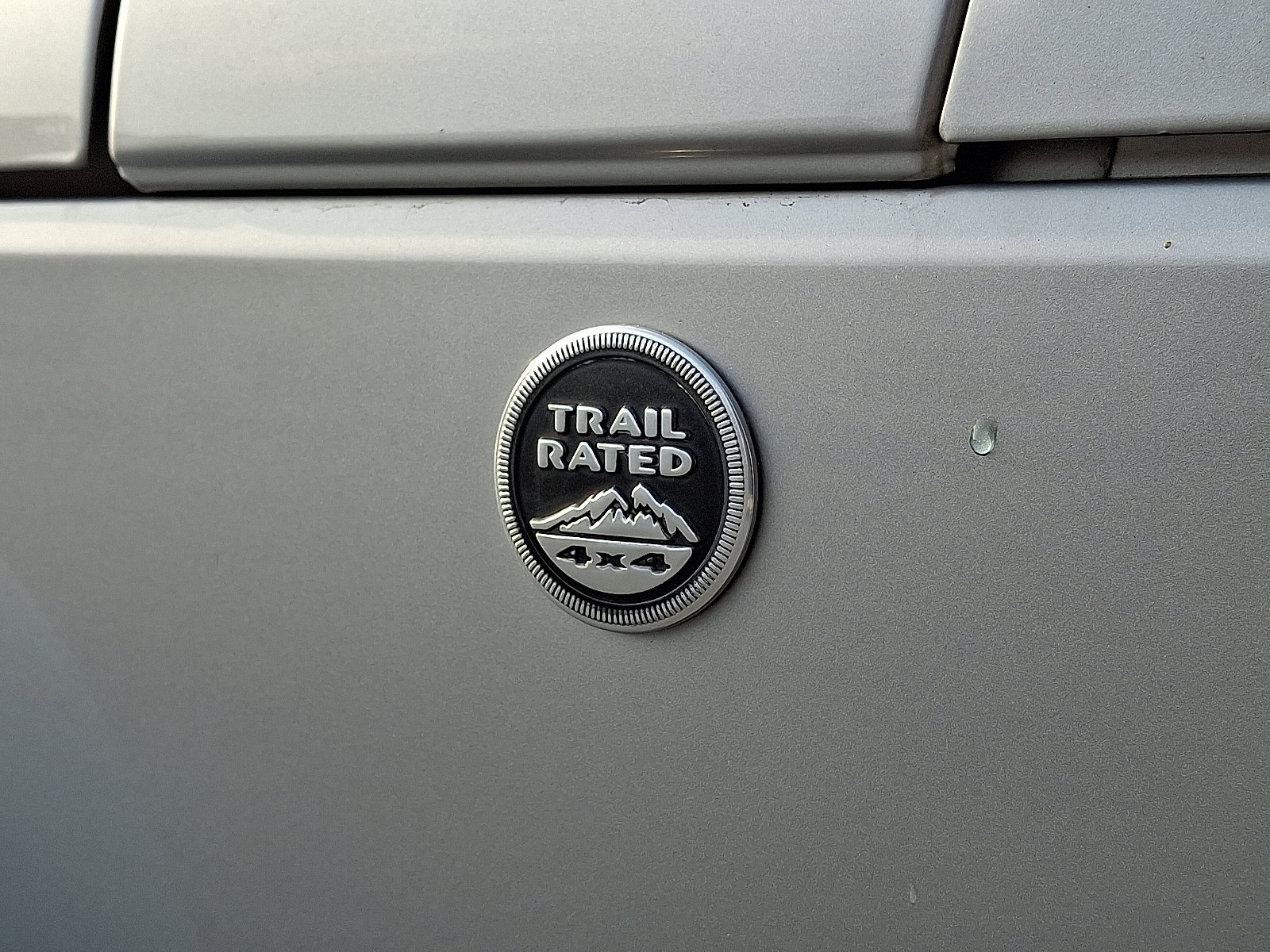 Used 2012 Jeep Wrangler Unlimited Sahara w/ Dual Top Group image 30