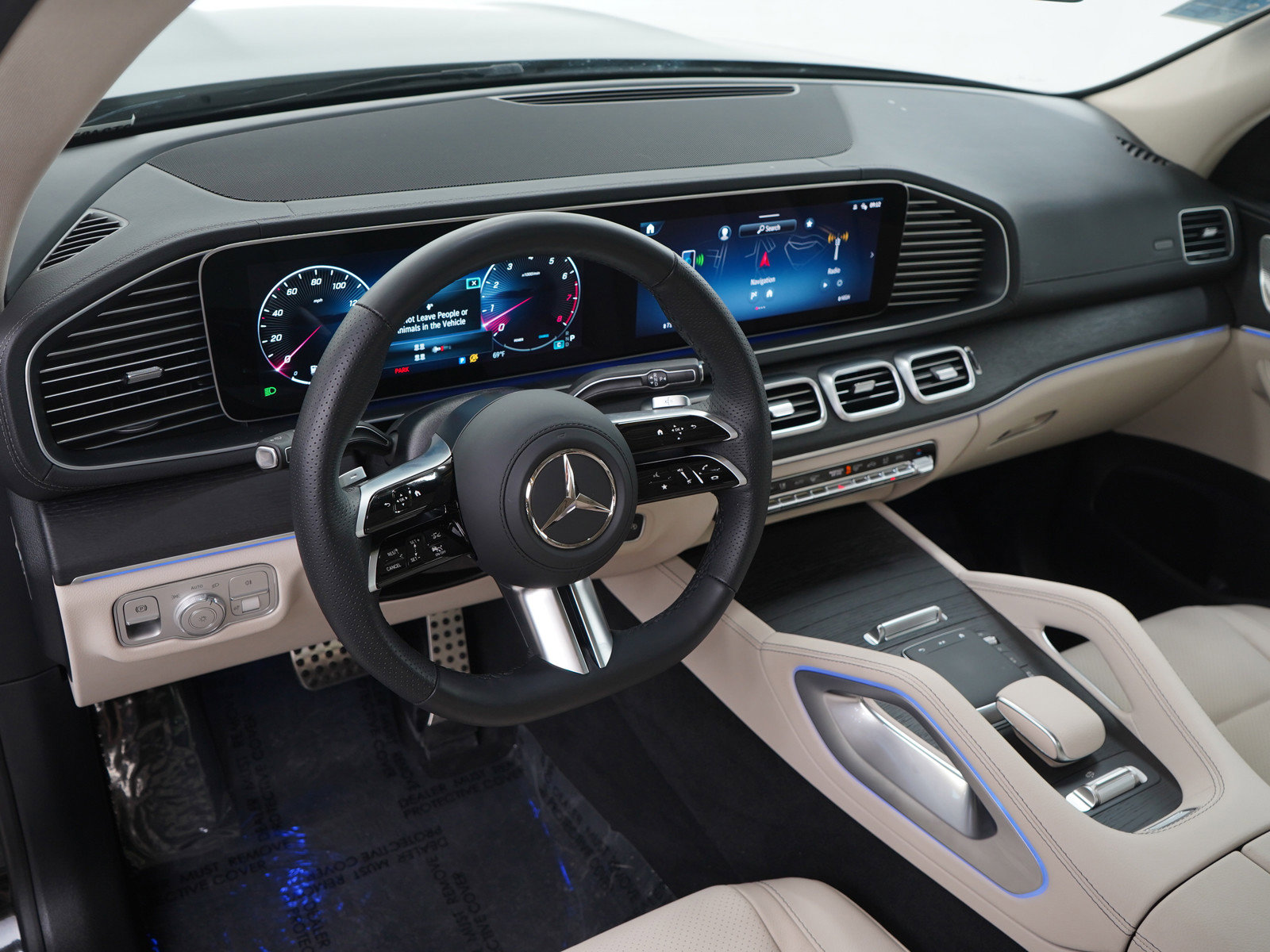 Used 2025 Mercedes-Benz GLS 450 GLS 450 image 29