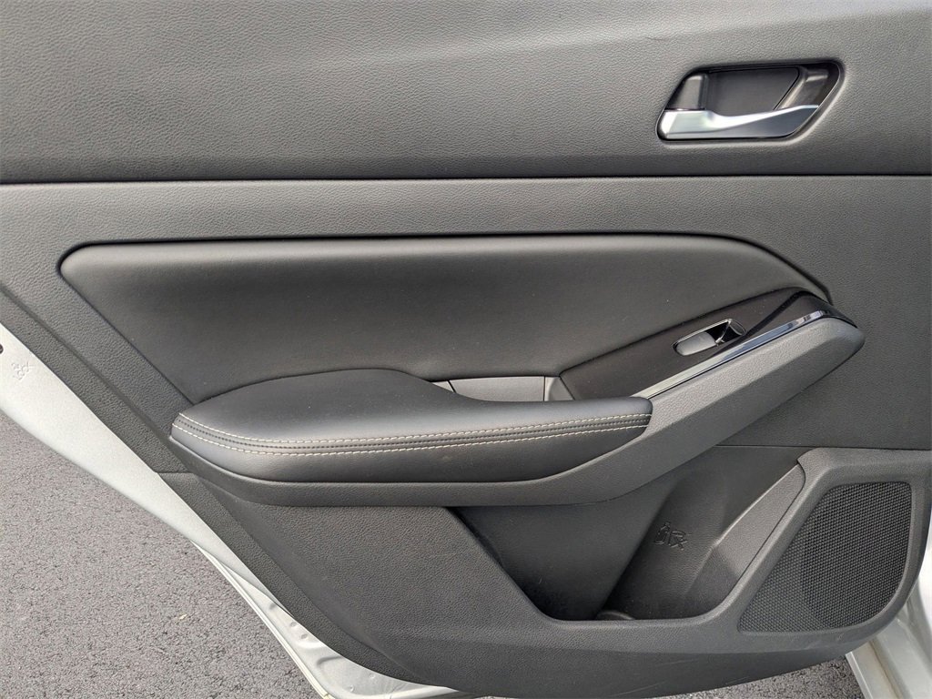 Used 2023 Nissan Altima 2.5 SL image 30