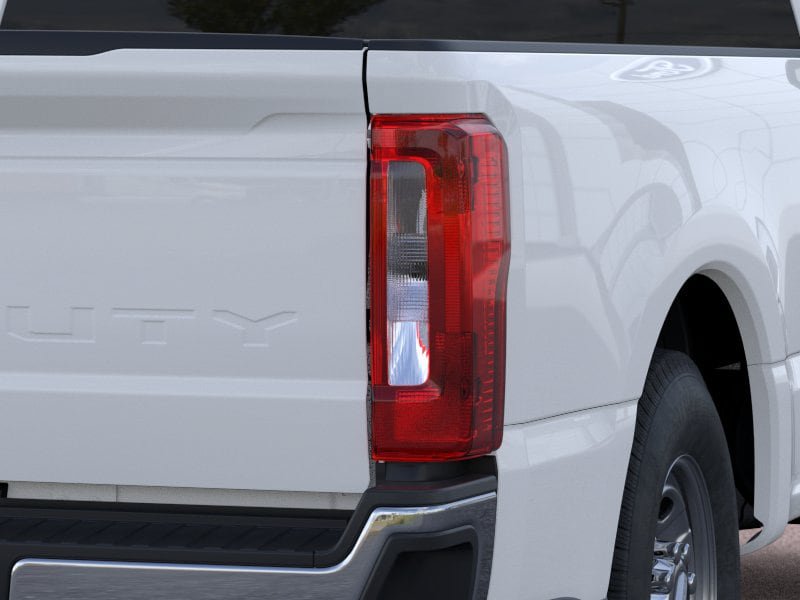 New 2026 Ford F250 XL w/ XL Chrome Package RWD image 21