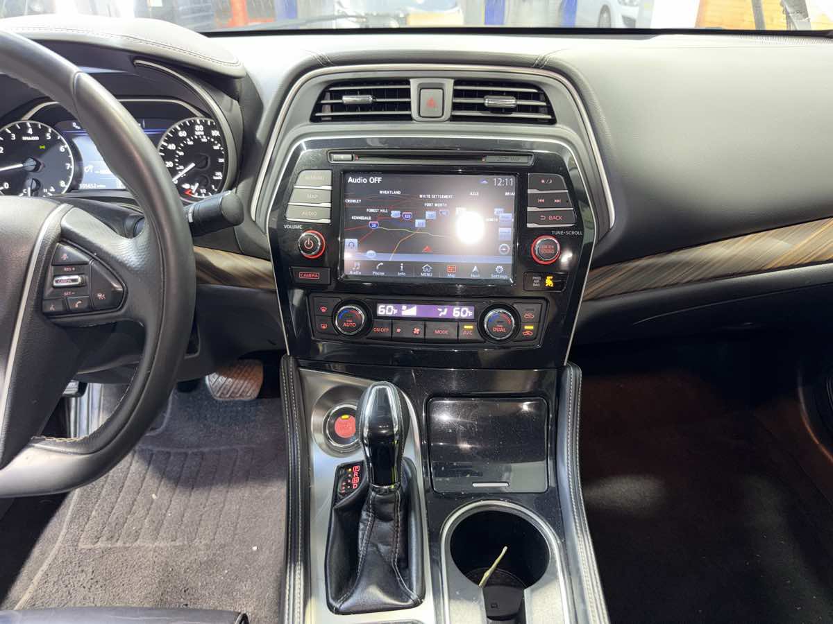 Used 2018 Nissan Maxima Platinum FWD image 20