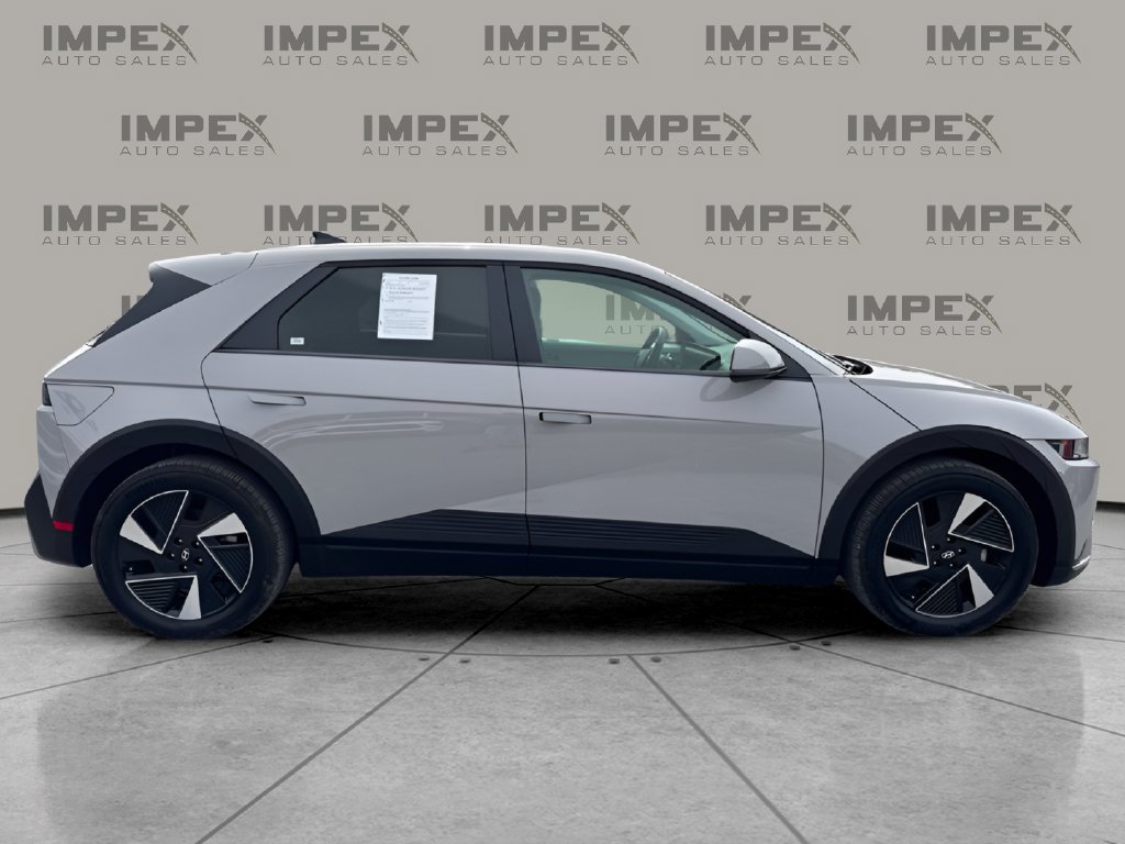 Used 2025 Hyundai Ioniq 5 SE RWD image 6