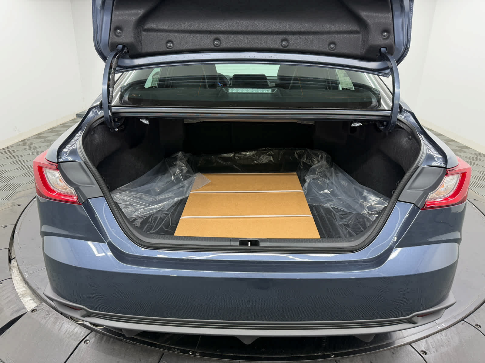 New 2026 Toyota Camry SE FWD image 13