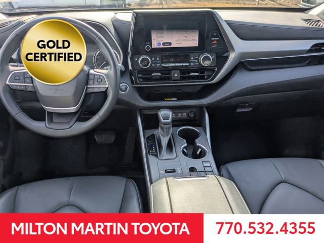 Used 2023 Toyota Highlander XLE image 17