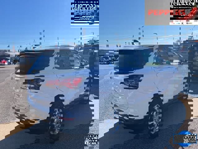 Used 2023 Chevrolet Equinox LT image 6