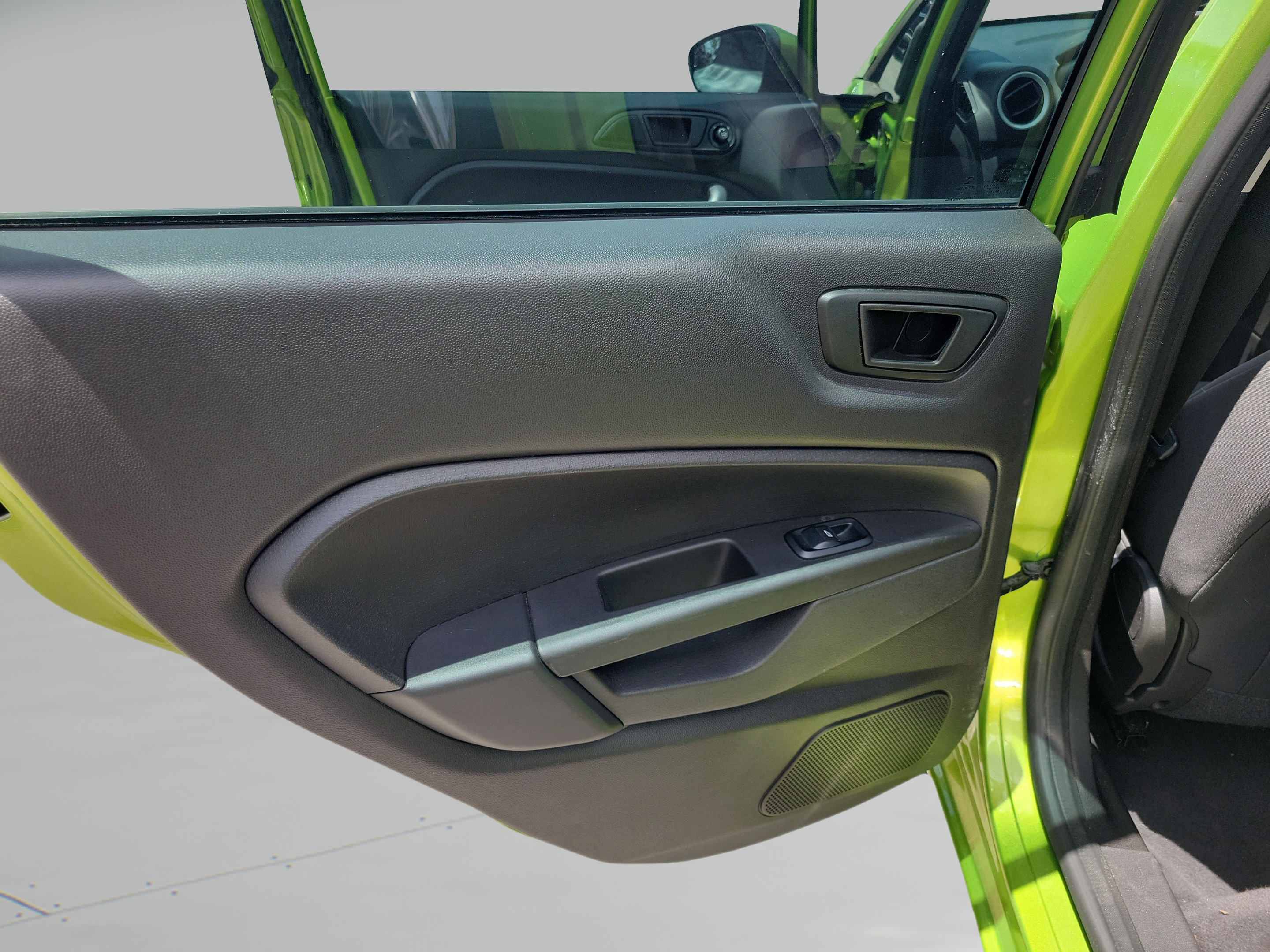 Used 2019 Ford Fiesta SE FWD image 11