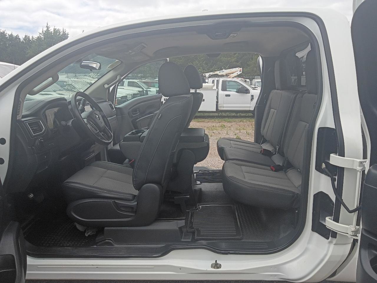 Used 2019 Nissan Titan S w/ S Utility Package RWD image 25