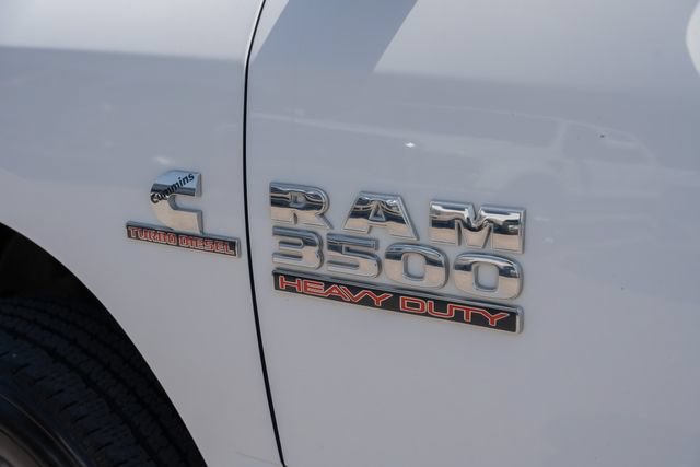 Used 2018 RAM 3500 Tradesman w/ Chrome Appearance Group AWD/4WD image 17