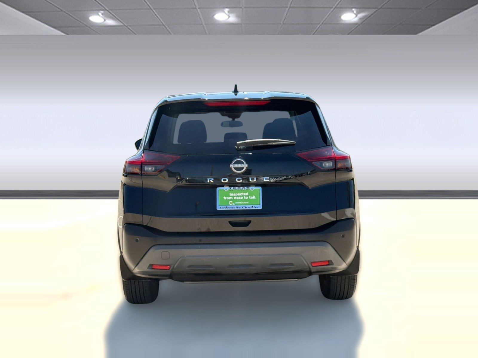 Used 2023 Nissan Rogue S image 10